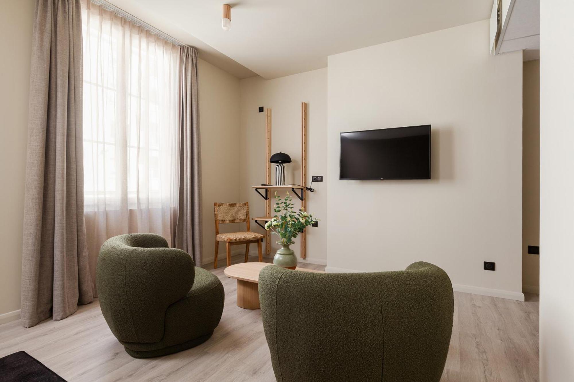Hotel Gambettes - Entree Autonome, Reception En Ligne - Encore Mieux Лимож Екстериор снимка